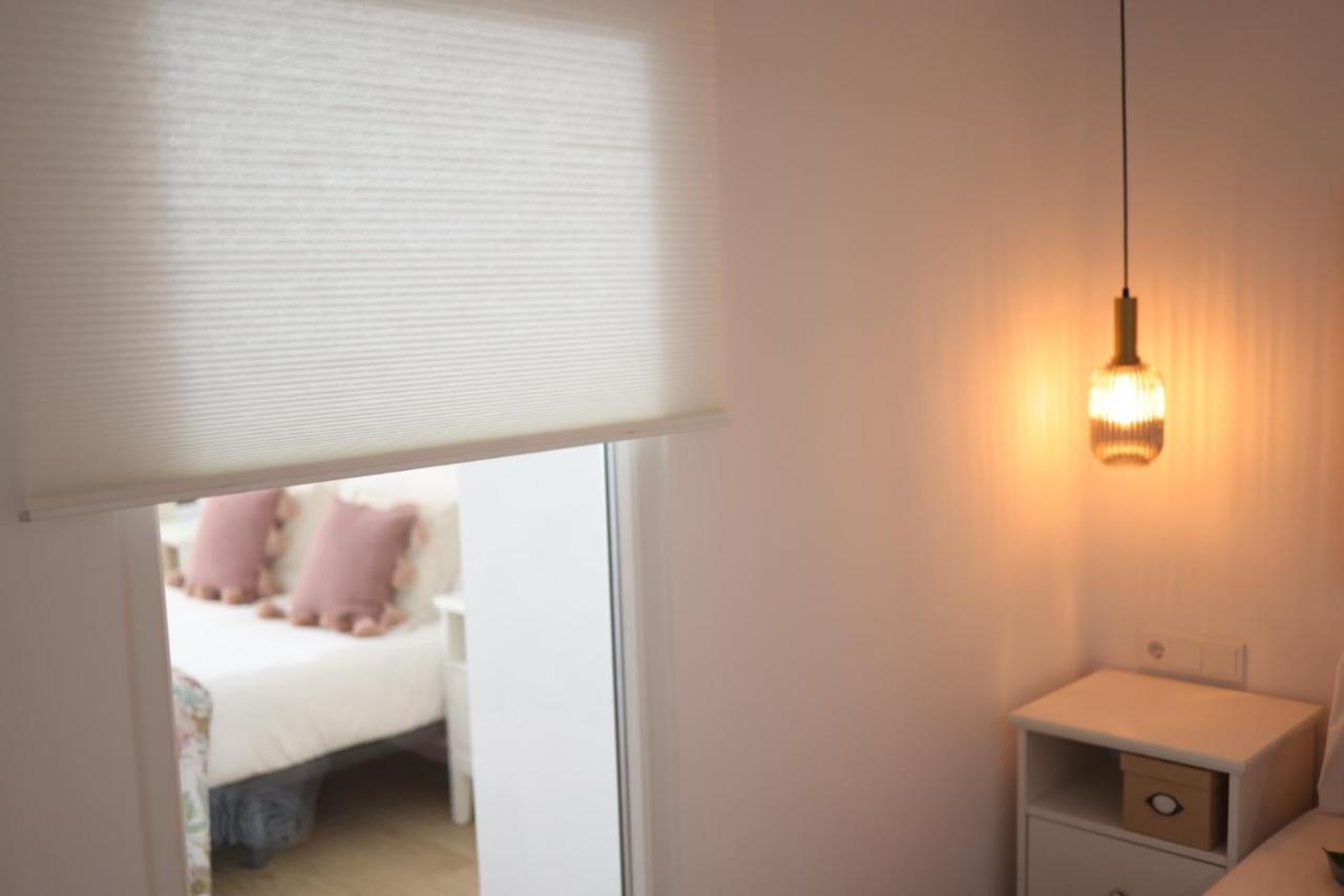 Florit Flats - The Apolo Apartment Valencia Exteriör bild