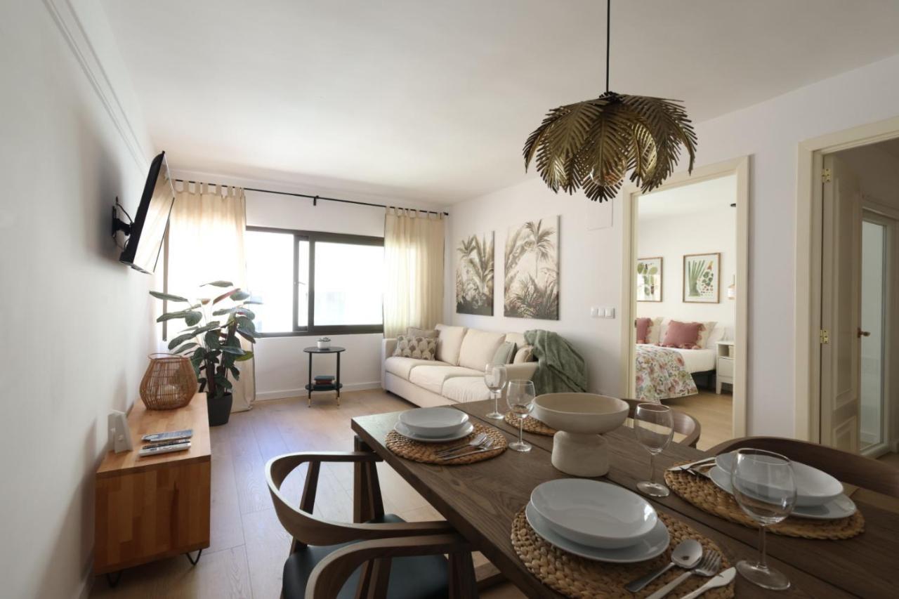 Florit Flats - The Apolo Apartment Valencia Exteriör bild